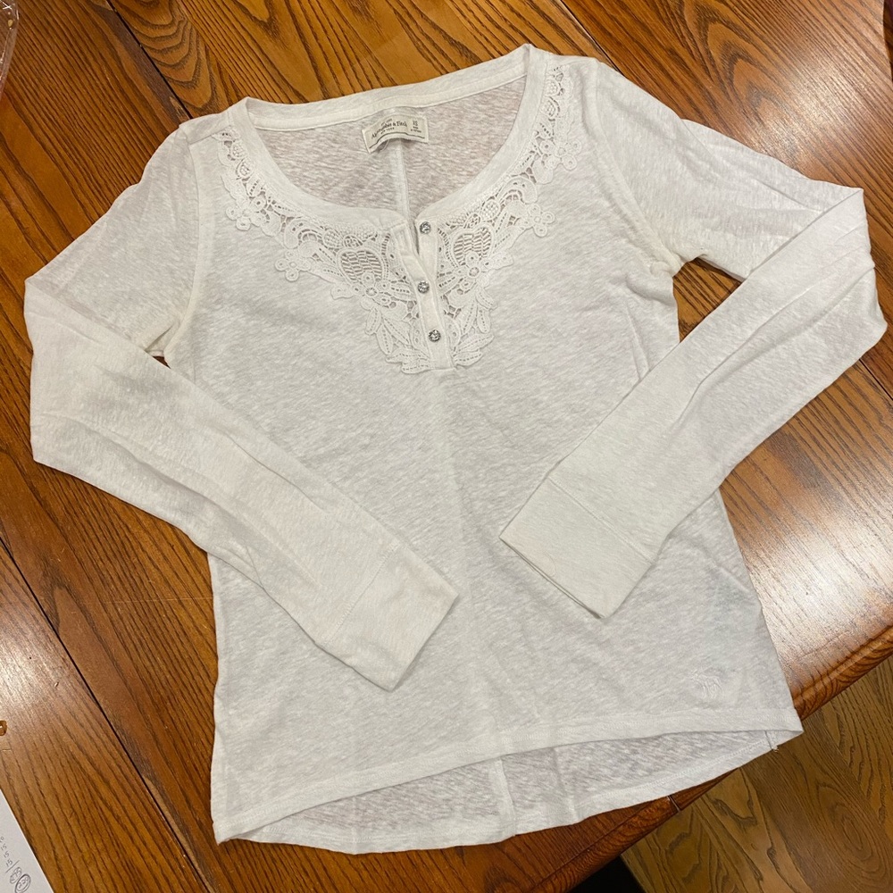 Abercrombie and Fitch Long-sleeved designer top